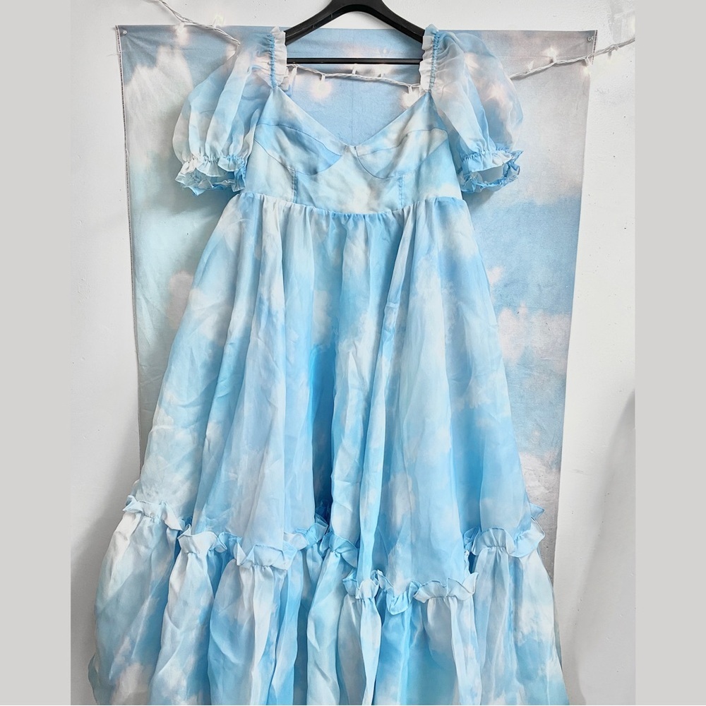 Selkie Head in the Clouds Ritz Gown in 3X
